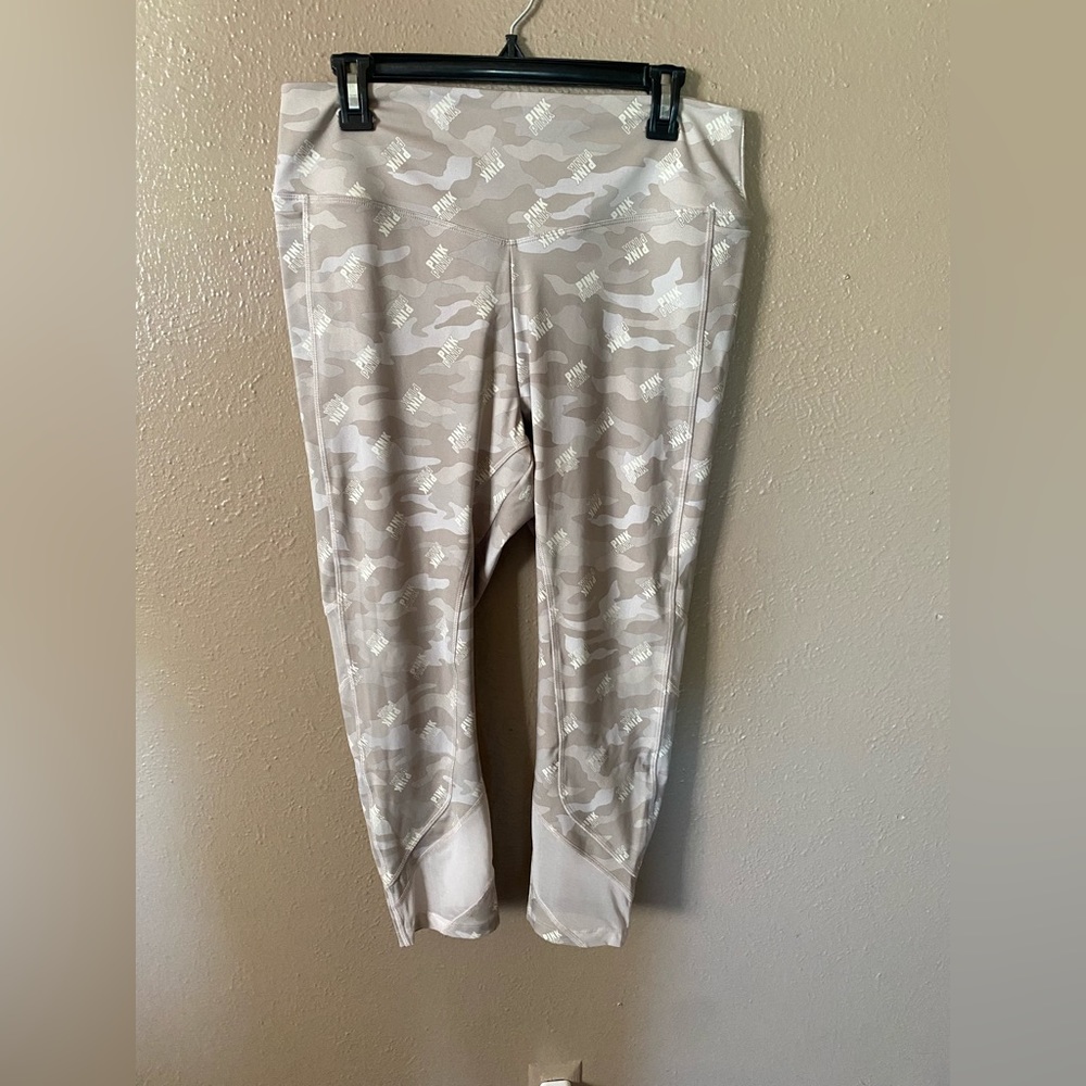 Victoria's Secret Pink Active High Waist Bonded Mesh Leggings, size XL